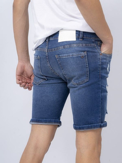 Bermuda Kazuma Liverpool Jean Chupin Slim Elastizado - comprar online