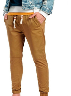 Pantalon Jogger Babucha Batuk Tennesse Hombre - comprar online