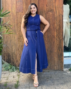 VESTIDO MIDI EVASÊ PESPONTADO COM BOLSOS E CINTO CORDA PONTEIRA - Camila Raidan