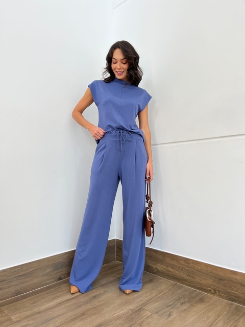 CONJUNTO COMFY BLUSA GOLINHA E CALÇA PANTALONA COM COS DE ELÁSTICO