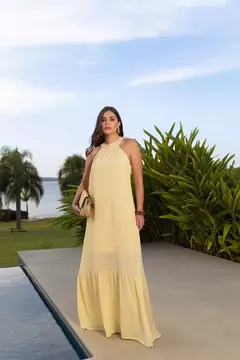 VESTIDO LONGO CREPE AMARELO MANTEIGA COM CINTO - Camila Raidan