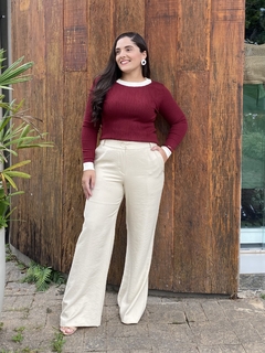 BLUSA TRICOT MODAL MARSALA COM DETALHE OFF NA GOLA E PUNHOS - Camila Raidan