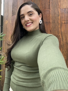 BLUSA CACHARREL TRICOT VERDE OLIVA na internet