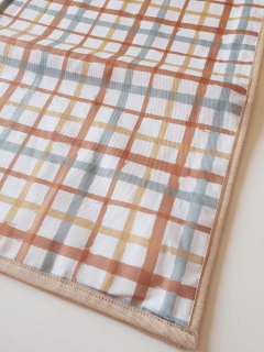 Tapete de atividades infantil com ecobag - quadriculado marrom - loja online