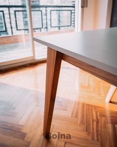 Mesa escandinava