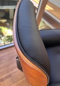 Sillon Eames Miller & Poltrona de CUERO
