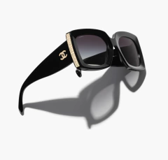 Óculos de sol Chanel - comprar online