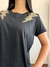 Remera Rayos Hombro Print