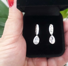BRINCO PRATA GOTA DE  ZIRCONIA