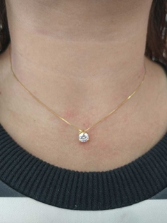 PONTO DE LUZ FOLHEADO COM ZIRCONIA