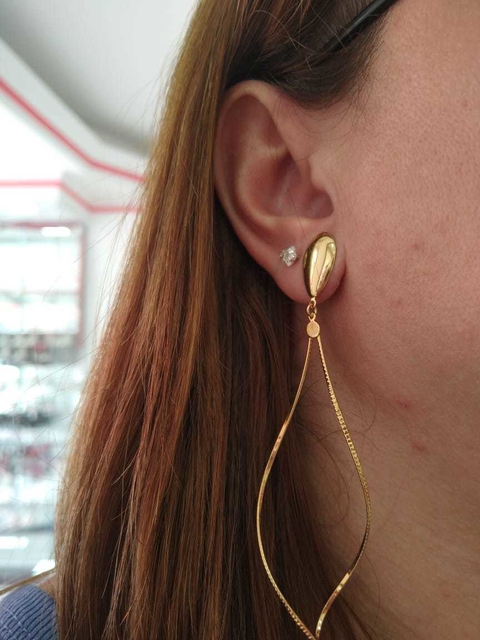 BRINCO FOLHEADO COMPRIDO