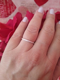 MEIA ALIANÇA PRATA MICRO ZIRCONIA