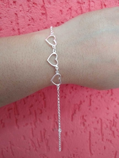 PULSEIRA PRATA CORAÇÃO VAZADO