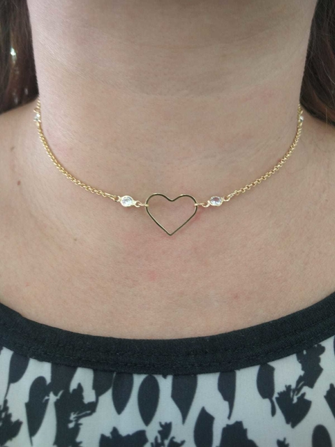 COLAR CHOKER CORAÇÃO VAZADO