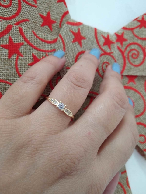 ANEL SOLITÁRIO LIBERULA FOLHEADO