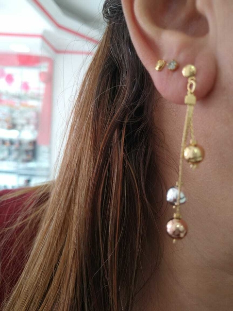 BRINCO FOLHEADO PINGENTE 2 CORES