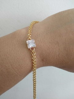 PULSEIRA FOLHEADO COM ZIRCONIA QUADRADA