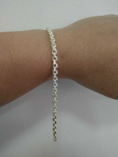 PULSEIRA PRATA CADEADO 3MM