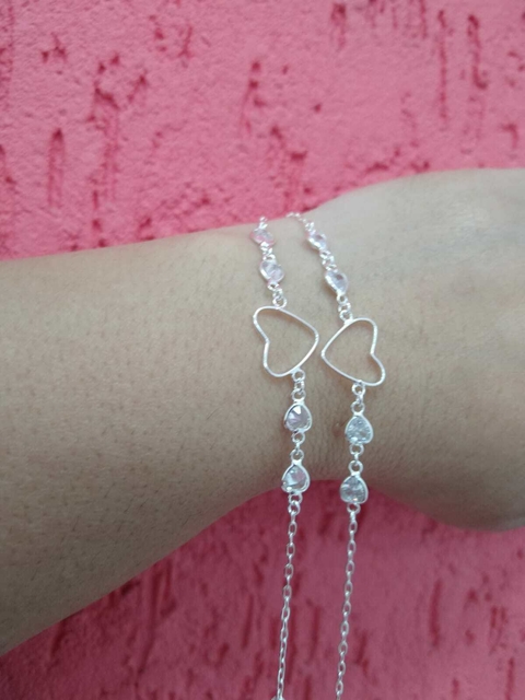 PULSEIRA PRATA COM CORACAO VAZADO