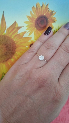 ANEL DE PRATA COM PEDRA DE ZIRCONIA