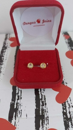 BRINCO FOLHEADO A OURO COM ZIRCONIA