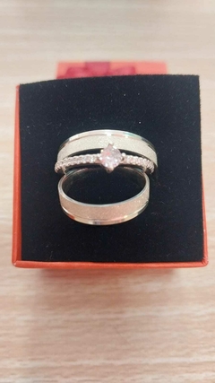PAR DE ALIANÇA EM PRATA COM SOLITARIO ZIRCONIA - comprar online