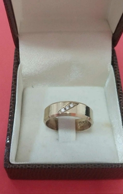 ALIANÇA MOEDA ANTIGA 6MM COM 3 ZIRCONIAS