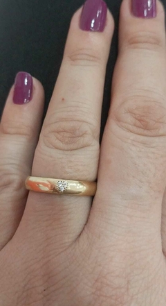 ALIANÇA MOEDA ANTIGA COM CORAÇÃO CRAVEJADA 4MM - comprar online