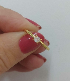ANEL FOLHEADO SOLITARIO DE ZIRCONIA - comprar online