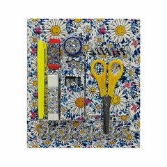 Set de utiles margaritas - comprar online