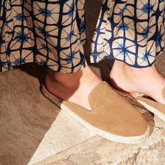 New Mule Gamuza Camel - Chimmy Churry - comprar online