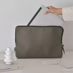 Porta notebook engomado en internet