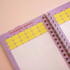 CUADERNO A5 TAPA DURA EMPERATRIZ PUNTEADO - Olgas y Ramonas