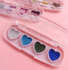Sombras de glitter corazón