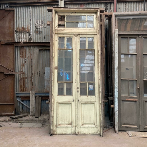 Portada estilo griega doble hoja con banderola Cedro - Cod: 6451