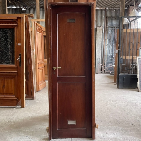 Puerta tablero con ventilación Cedro - Cod. 5427