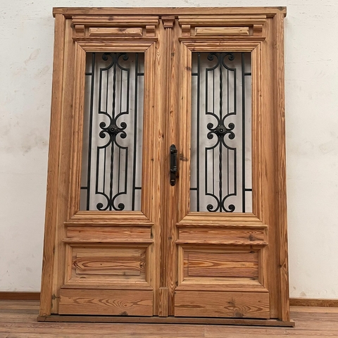 Puerta de entrada doble hoja colonial pinotea - Cod: 6068