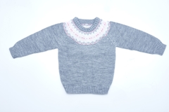 Sweater de lana gris con guarda blanca y rosa