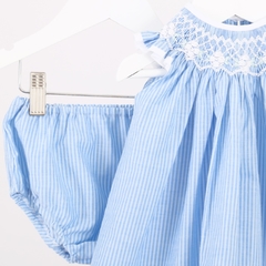Vestido bobito de voile rayado celeste claro y celeste oscuro con punto smock - comprar online