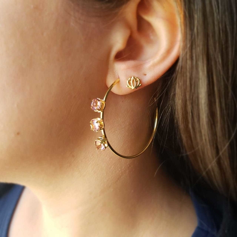 Brinco-argola-grande-com-zirconias-rosa-folheado-em-ouro-18k