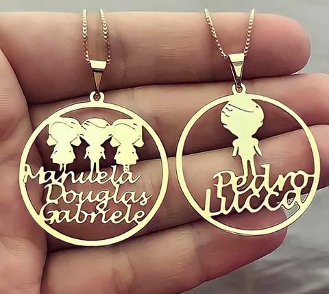 colar-personalizado-mandala-com-ate-3-filhos-e-3-nomes-folheado-em-ouro-18k