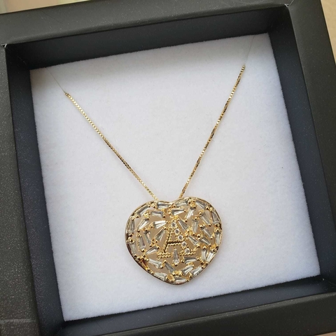 colar-pingente-coracao-com-inicial-letra-a-e-zirconias-cristal-folheado-em-ouro-18k