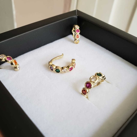 piercing-com-zirconias-coloridas-folhado-em-ouro-18k