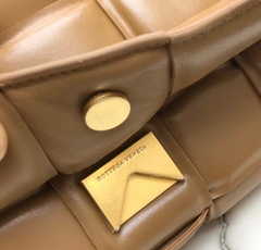 Bottega Cassette - comprar online