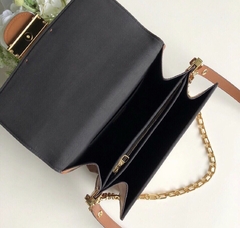 LV Dauphine Monogram - comprar online