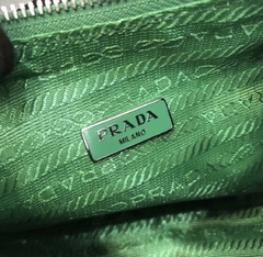 Prada Re-Edition Nylon Verde - loja online