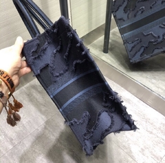 Dior Book Tote Camouflage Blue - comprar online