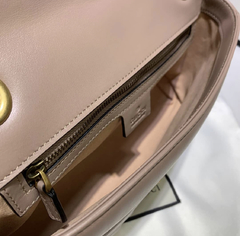 Gucci Marmont GG Nude - comprar online