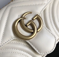 Gucci Marmont Off-white - comprar online