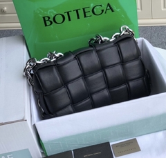 Bottega Veneta The Chain Cassette
